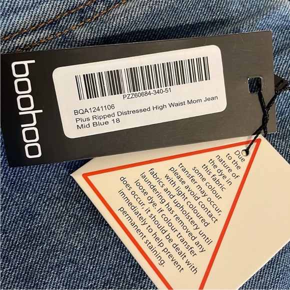 Boohoo Ripped Distressed High Waist Mom Jean Size 14 - Picture 16 of 16